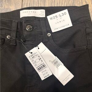 Topshop Jamie Skinny Jeans in Black